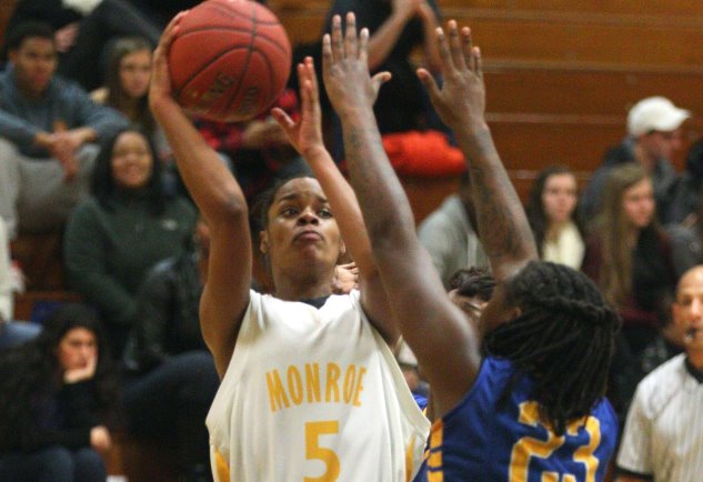 Tribunes rout Cougars for 10th straight win