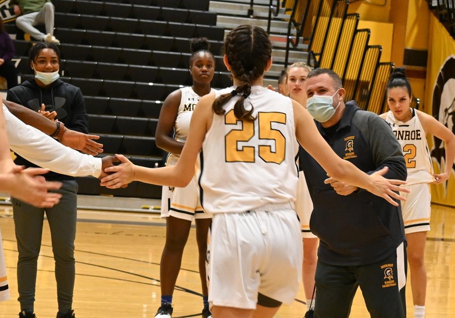 Lady Tribunes Lose by 20 to the Thunderwolves
