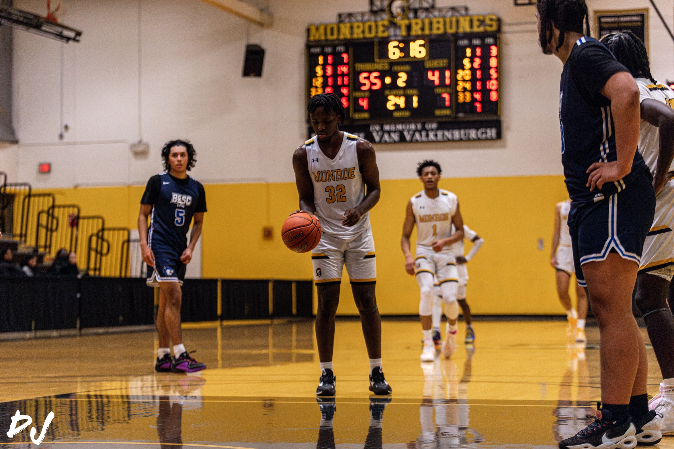 #18 Tribunes Win Second Straight, Terrell Williams Record Ninth Double-Double