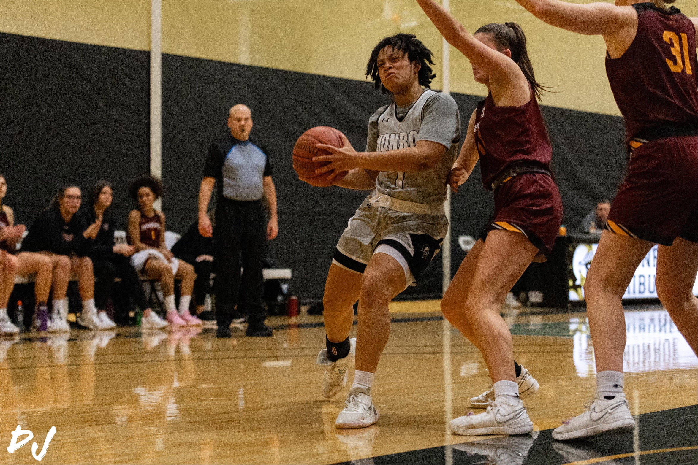 Women's Basketball Falls to Jefferson at Home